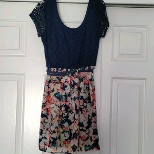 Floral scoop neck belted dress